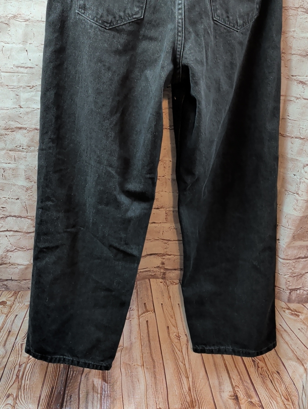 Carhartt Black Denim Jeans women's Small Loose Fit - Picture 6 of 8